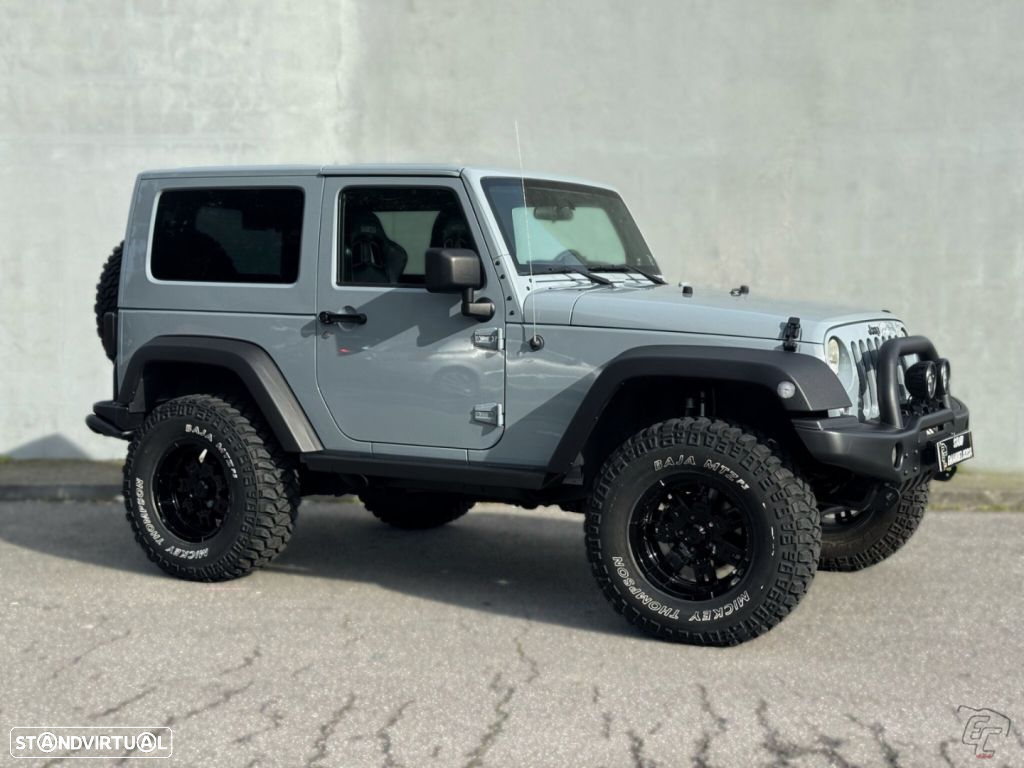 Jeep Wrangler - 3