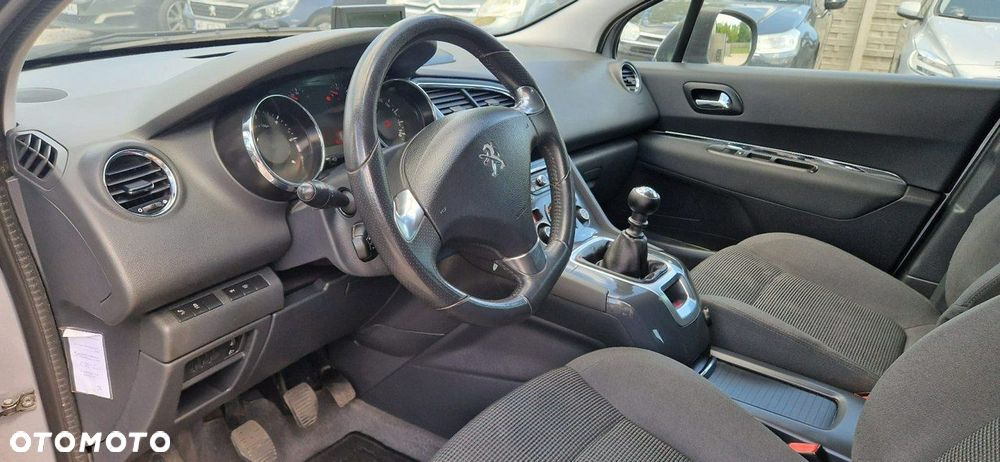 Peugeot 5008 - 20
