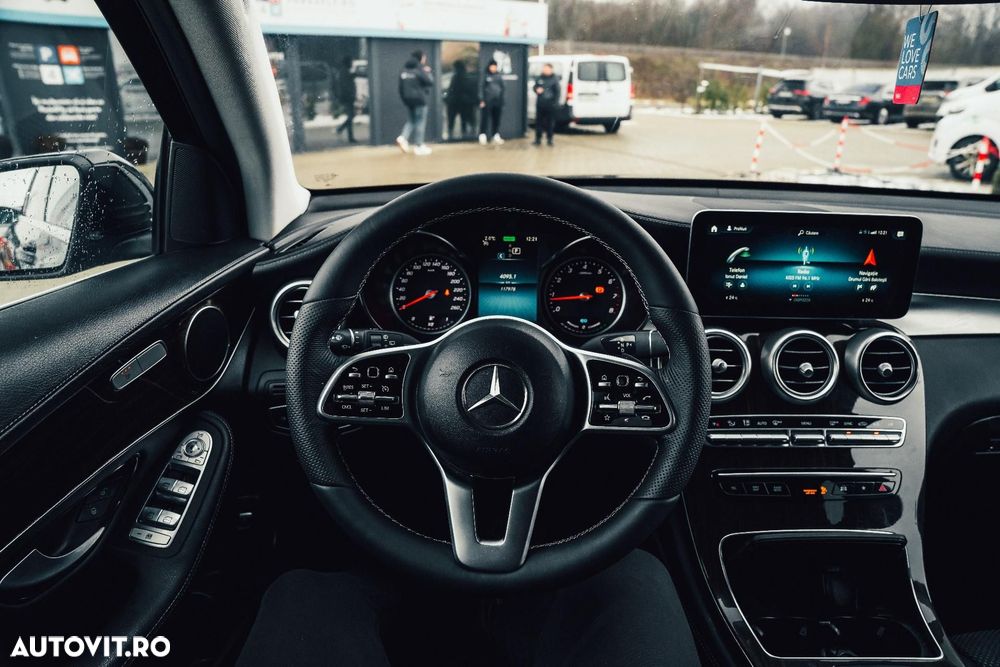 Mercedes-Benz GLC - 8
