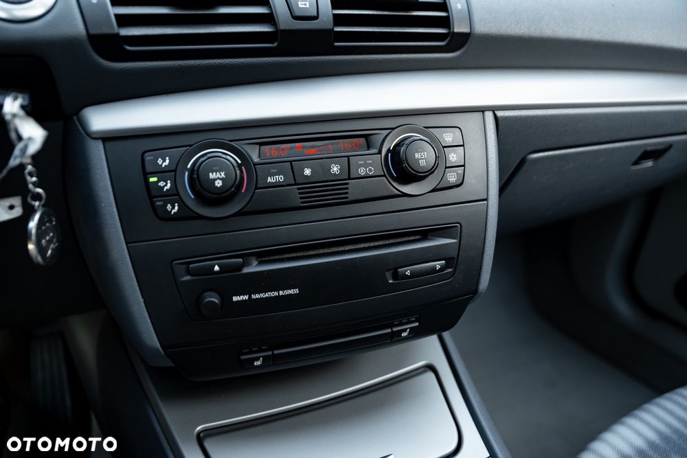 BMW Seria 1 - 37