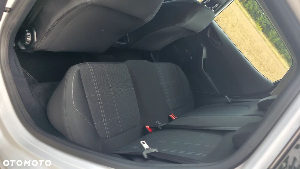 Ford Fiesta 1.1 Connected ASS - 8