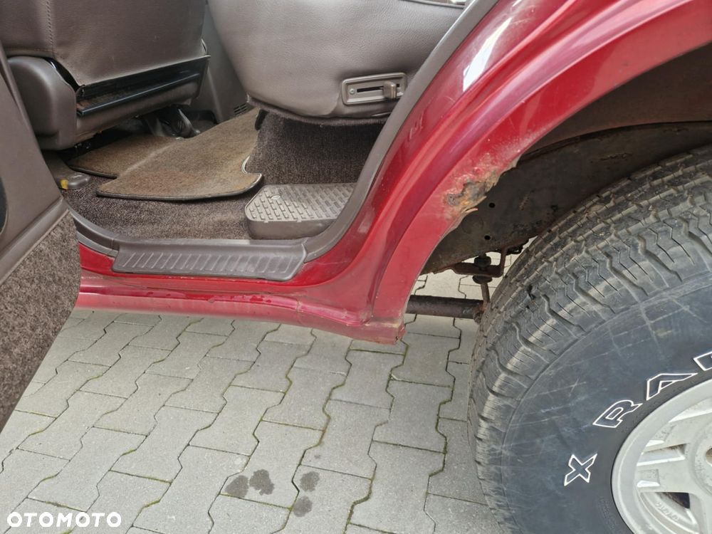 Toyota Land Cruiser - 23