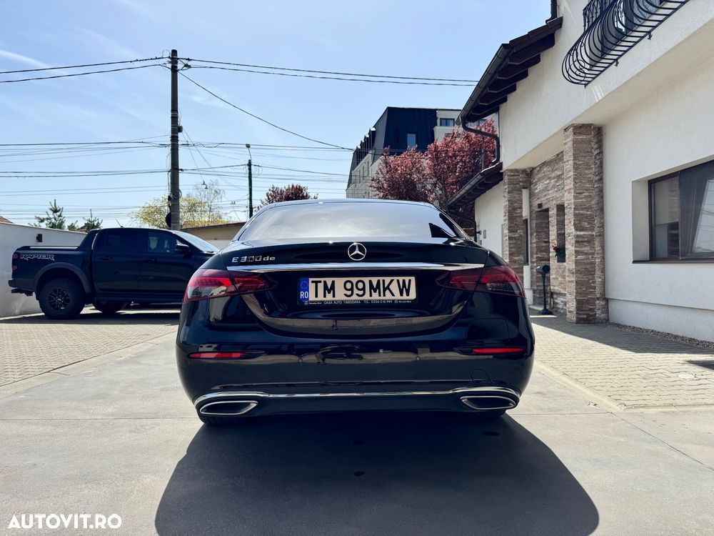 Mercedes-Benz E - 5
