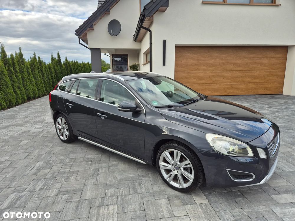 Volvo V60 T4 Summum - 22