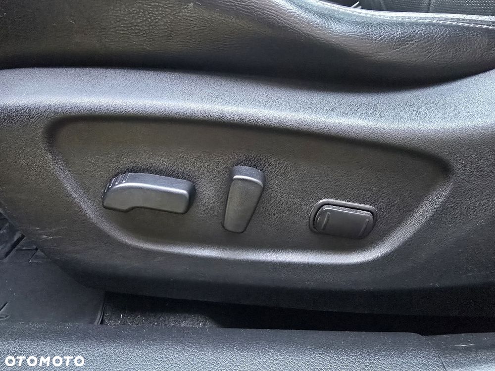 Nissan X-Trail 2.0 dCi Tekna Xtronic 4WD - 21