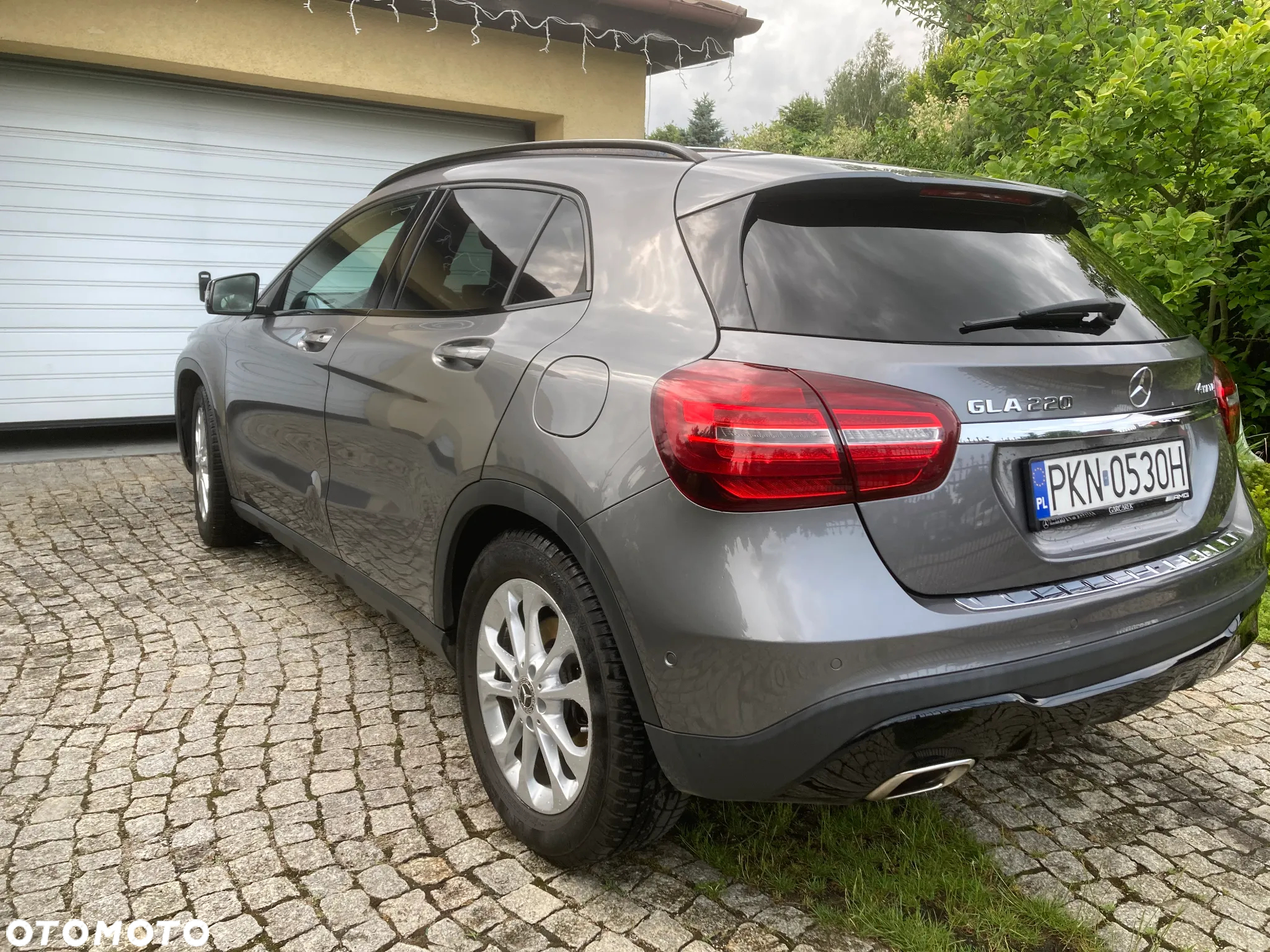 Mercedes-Benz GLA 220 4Matic 7G-DCT Urban