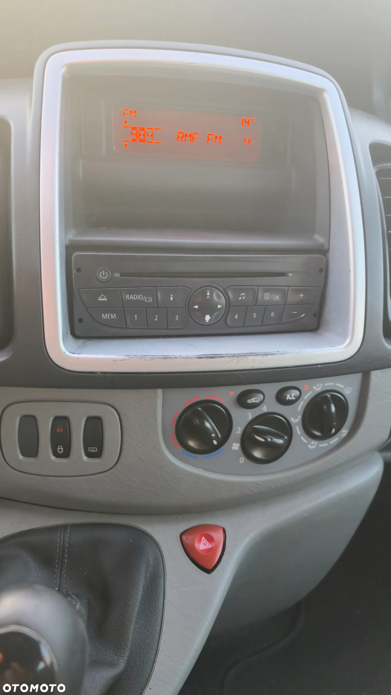 Opel Vivaro L2H1 2.9t - 14