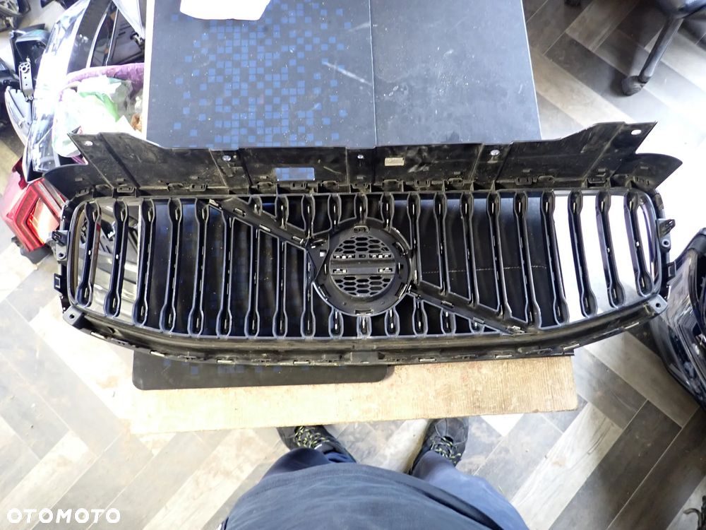 VOLVO XC 60 II GRILL ATRAPA PRZÓD PRZEDNIA - 7