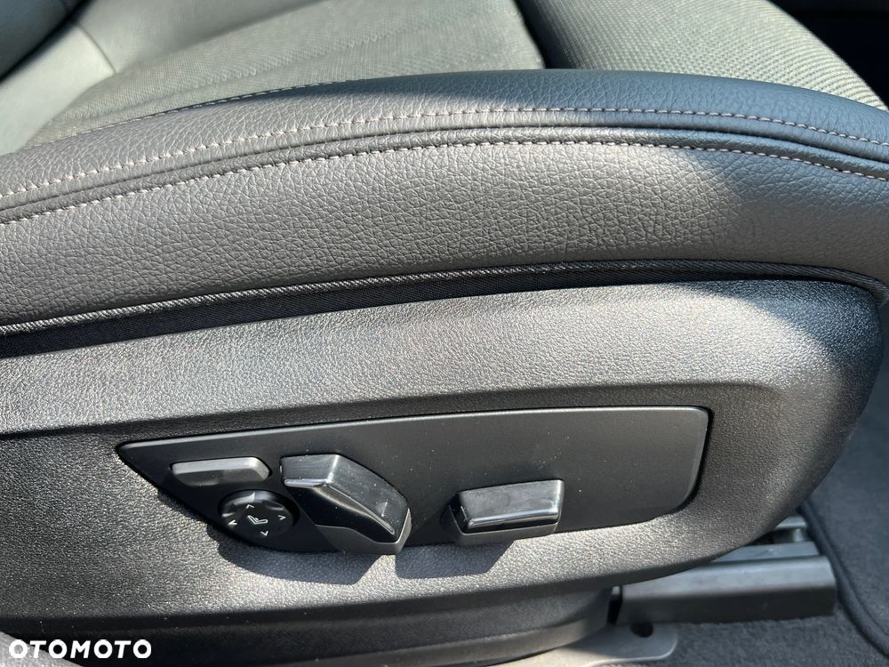 BMW Seria 5 - 14