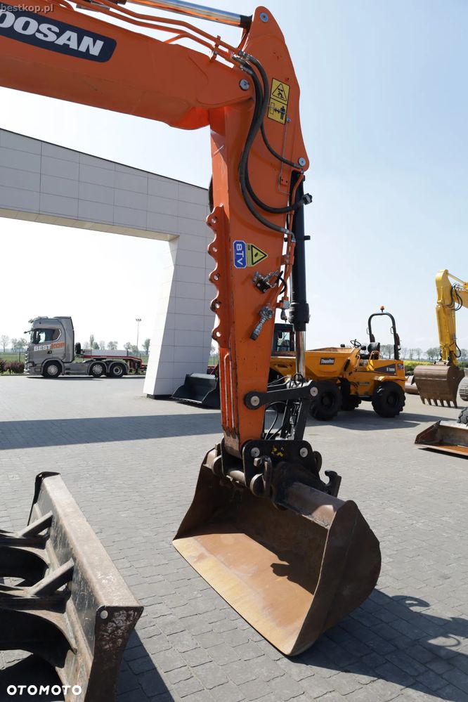 Doosan DX140LCR-5 - 14