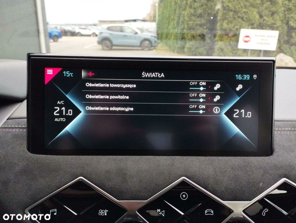 DS Automobiles DS 3 Crossback E-Tense Performance Line + - 26