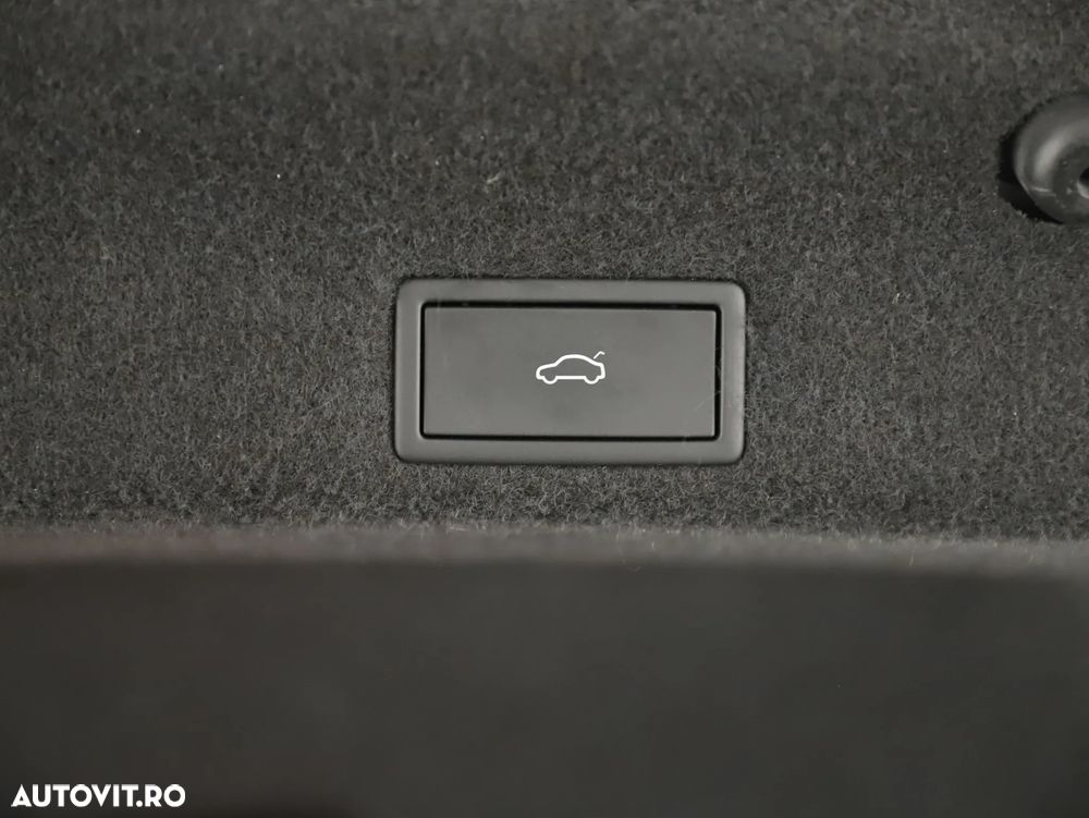 Volkswagen Passat Variant 1.4 TSI Plug-In-Hybrid DSG GTE - 25