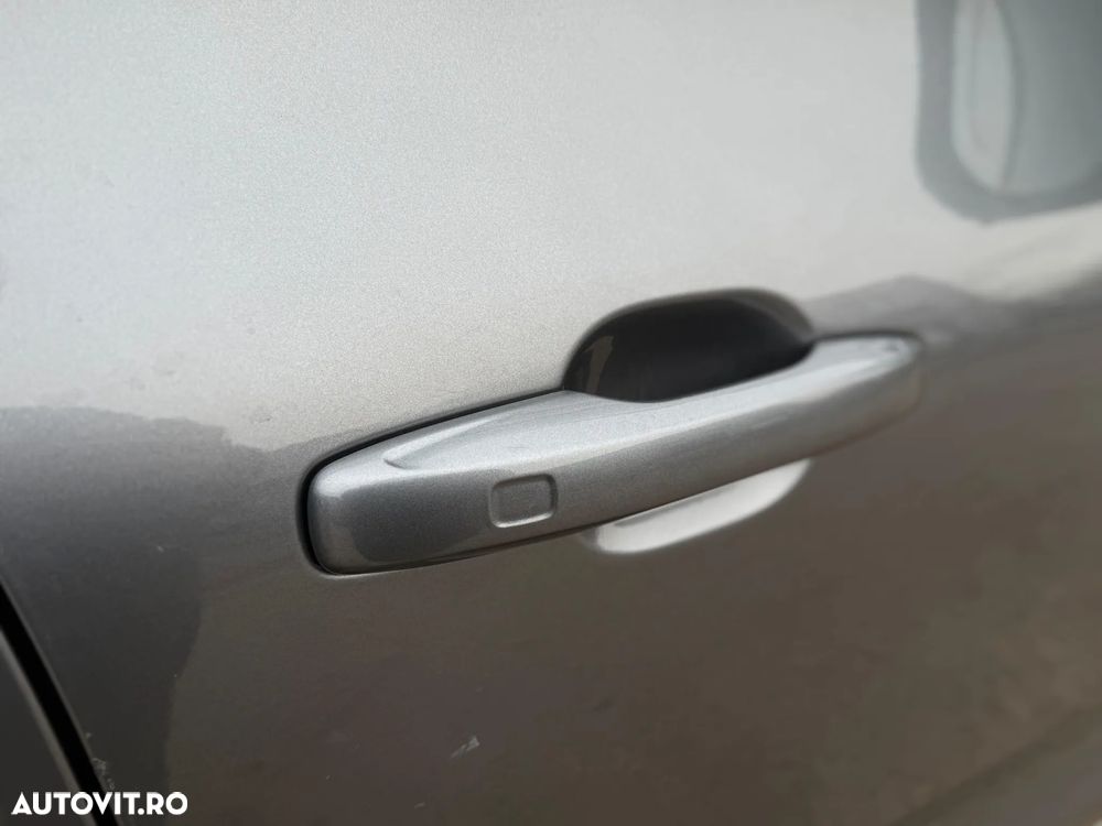 Volvo XC 60 D5 AWD Geartronic Inscription - 23