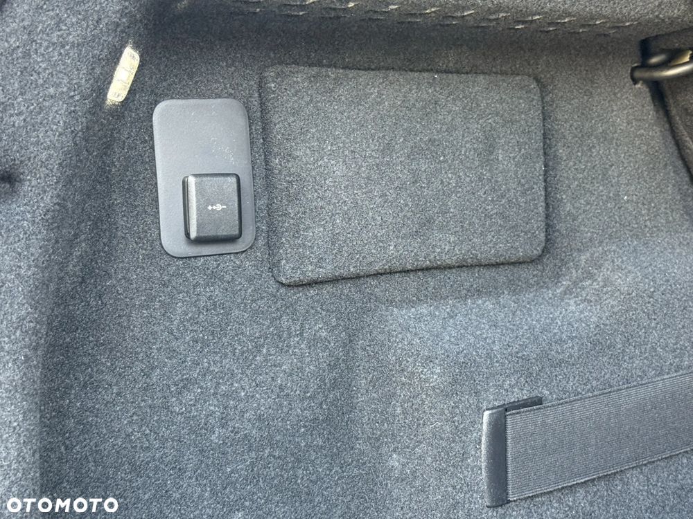 Land Rover Range Rover Evoque D200 Dynamic SE - 16