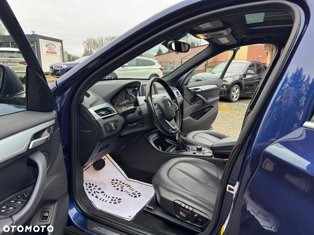 BMW X1 xDrive28i xLine - 19