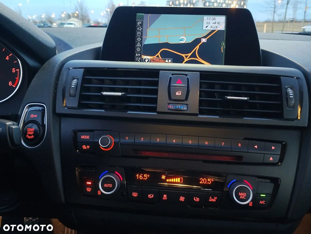 BMW Seria 1 114d Sport Line - 18
