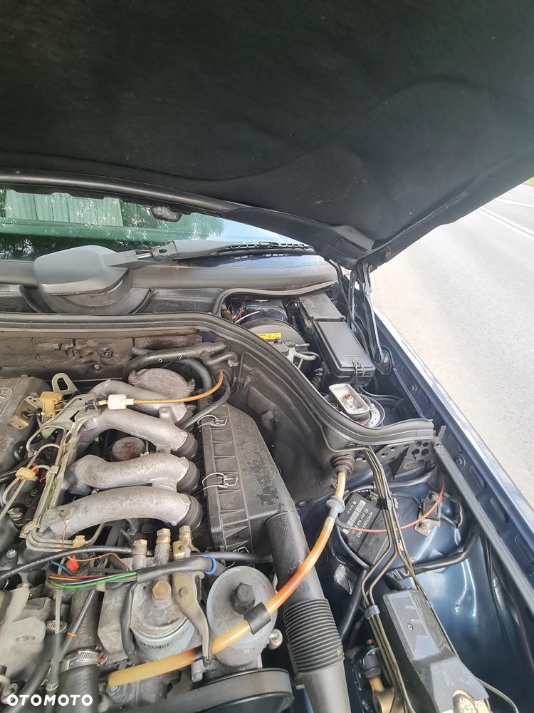 Mercedes-Benz W124 (1984-1993) - 23