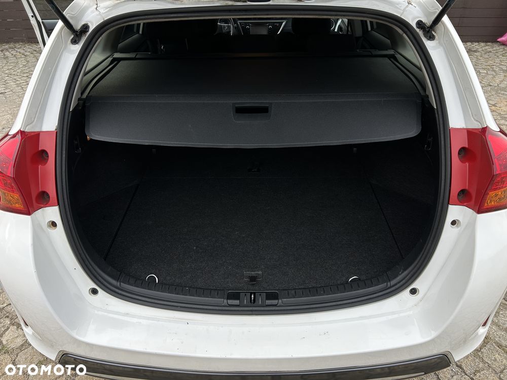 Toyota Auris - 31