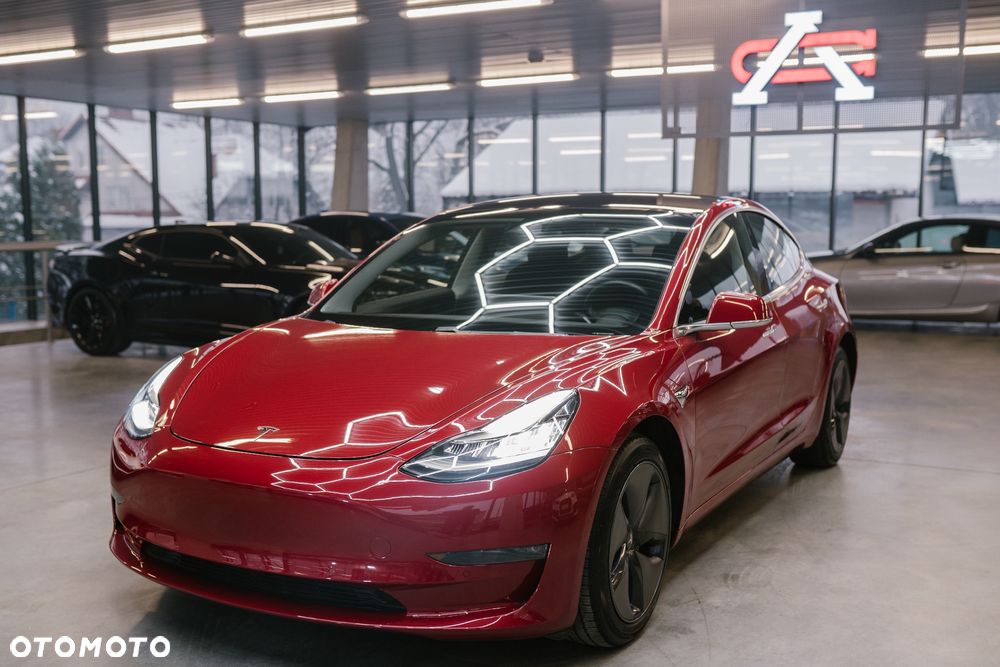 Tesla Model 3 Langstreckenbatterie Allradantrieb Dual Motor
