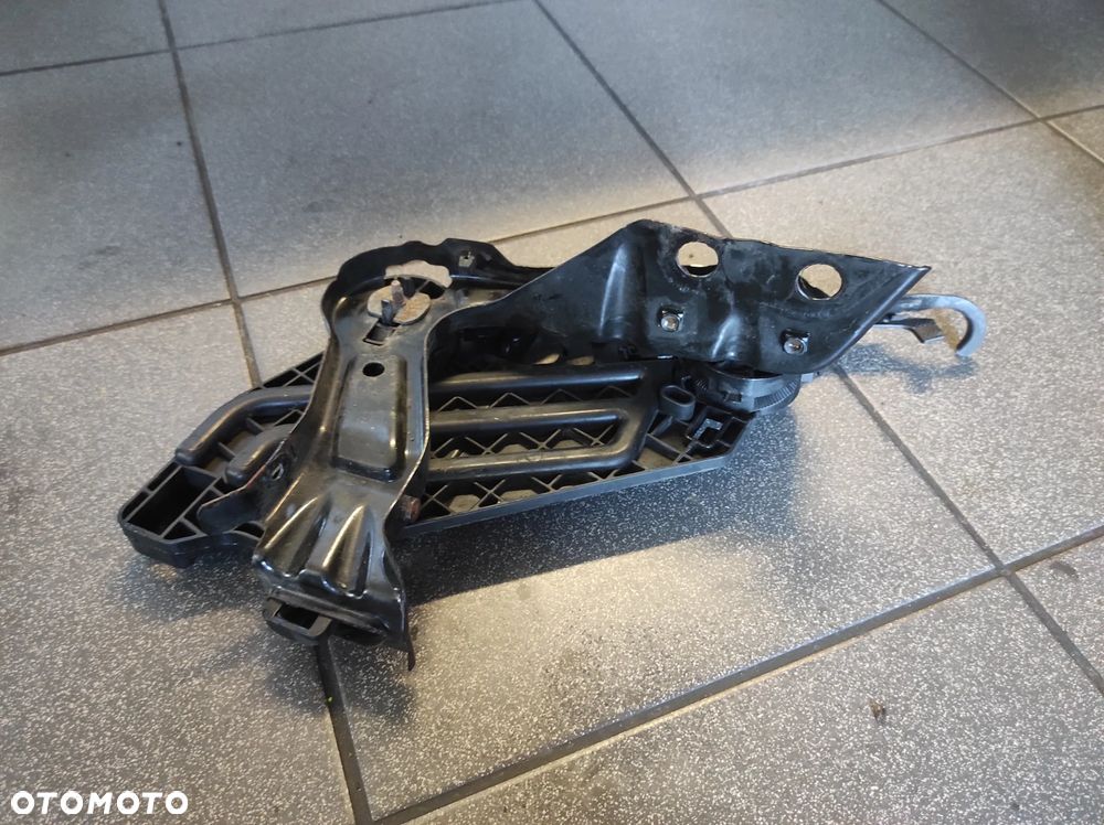 SKODA OCTAVIA 2 LIFT MOCOWANIE LAMPY LEWY PRAWY CAŁY OK WYSYŁKA !!!!! - 4