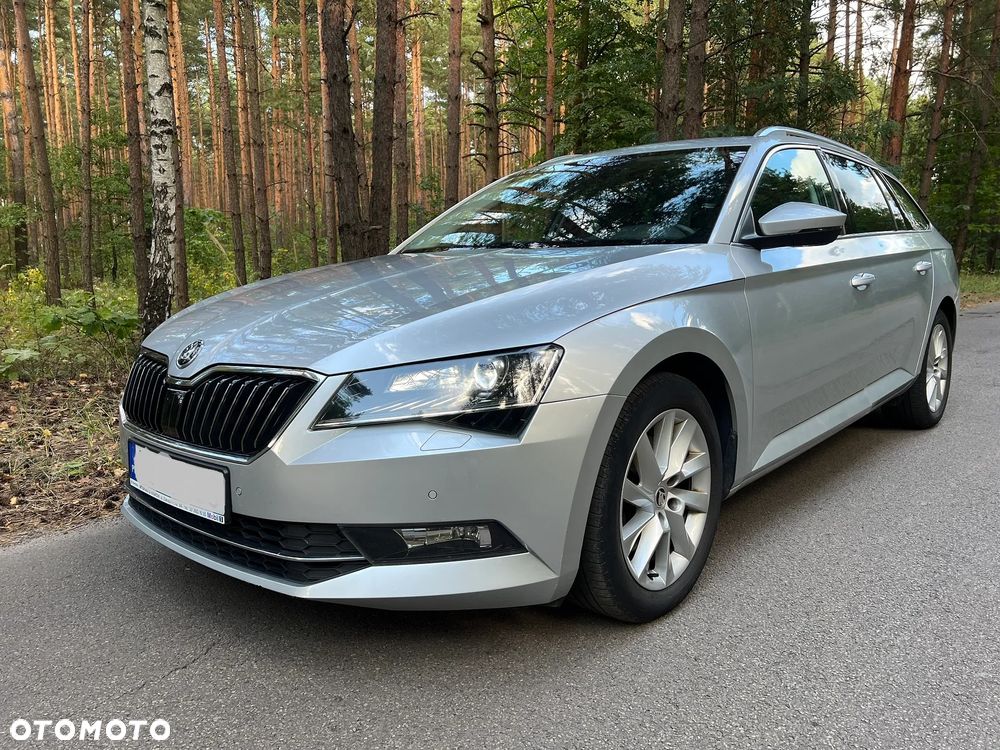 Skoda Superb 2.0 TDI Ambition - 2