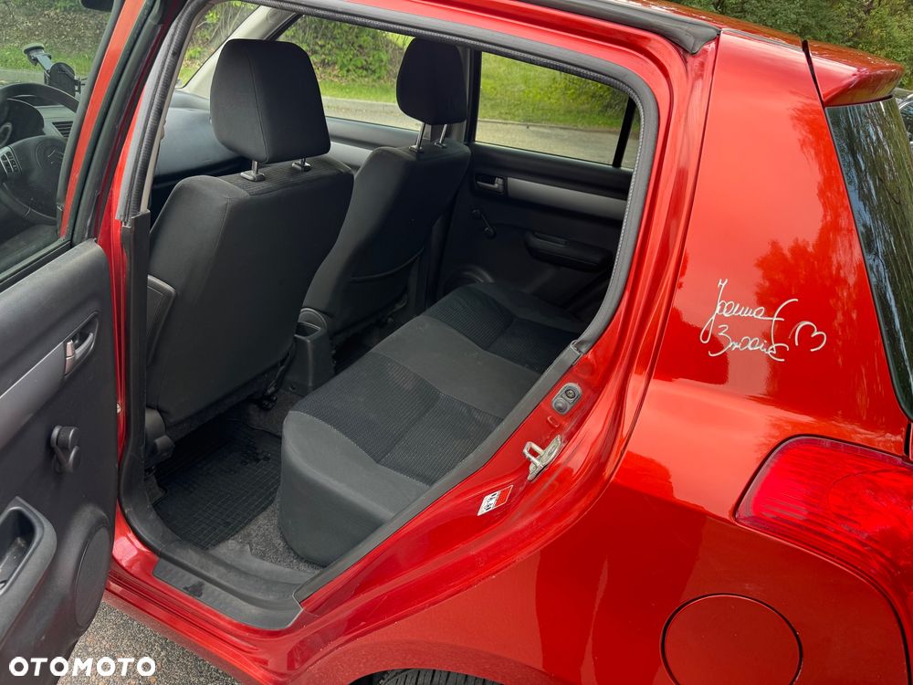 Suzuki Swift 1.3 JB Edition - 7
