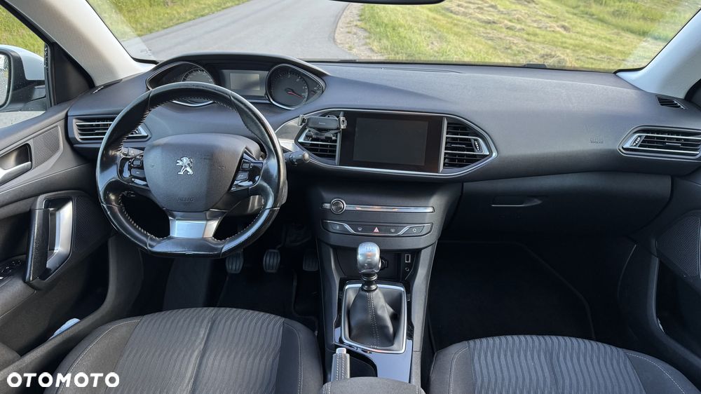 Peugeot 308 - 9