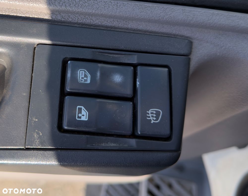 DAF LF 280 // XARIOS 500 /// Chłodnia /// Winda Dhollandoa - 23