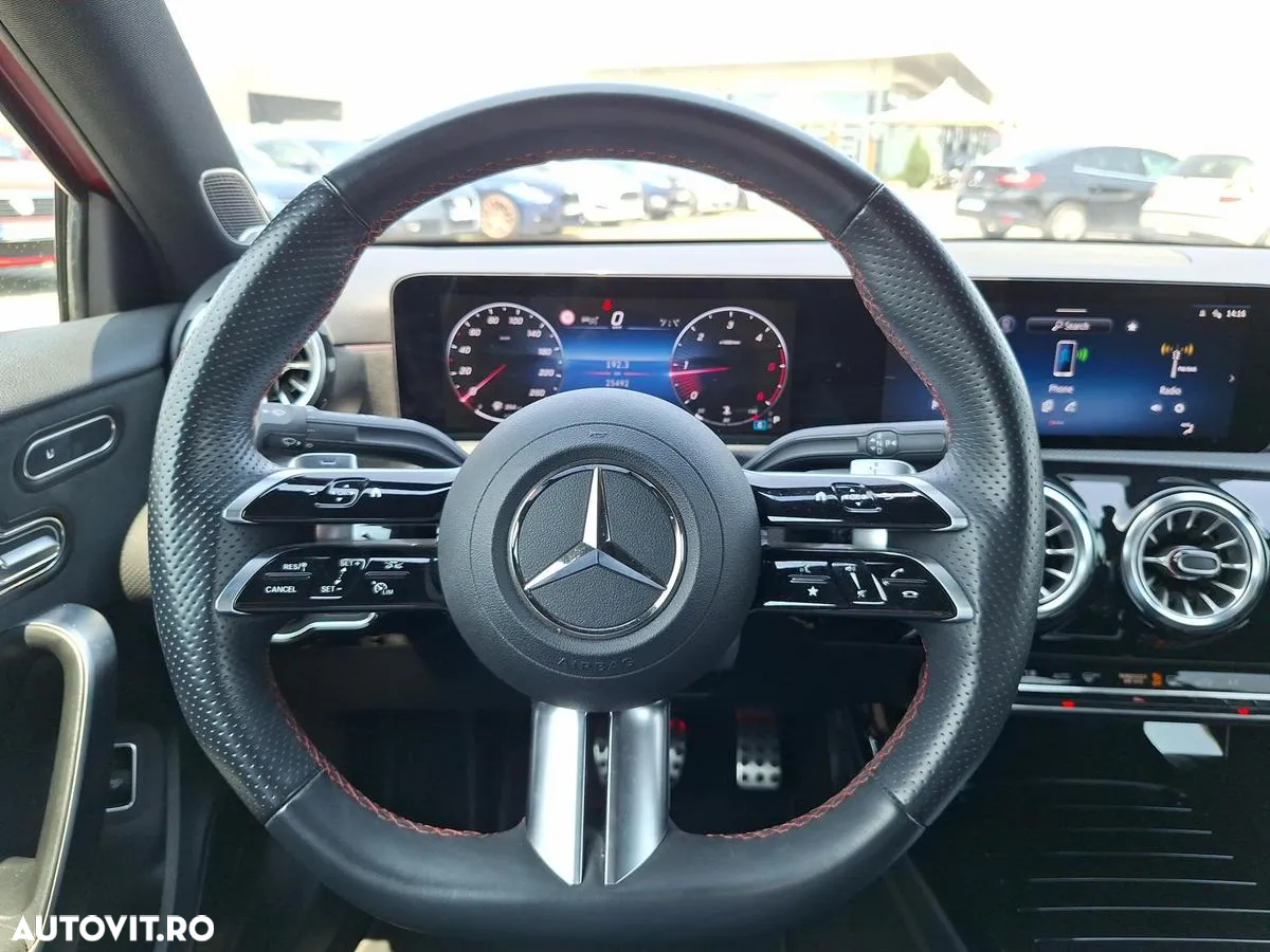 Mercedes-Benz A 200 d Sedan 8G-DCT - 12