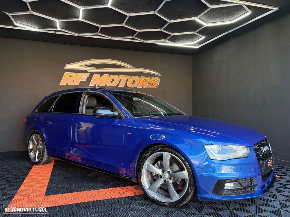 Audi A4 Avant 2.0 TDI DPF clean quattro S tronic S line Sport Pack - 22