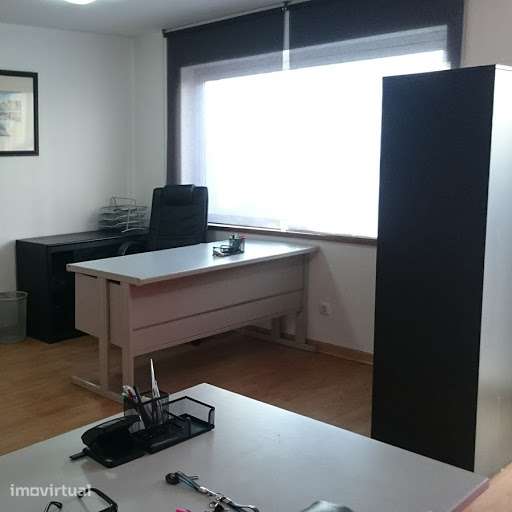 Escritório Duplex em Condomínio Privado - Grande imagem: 3/22