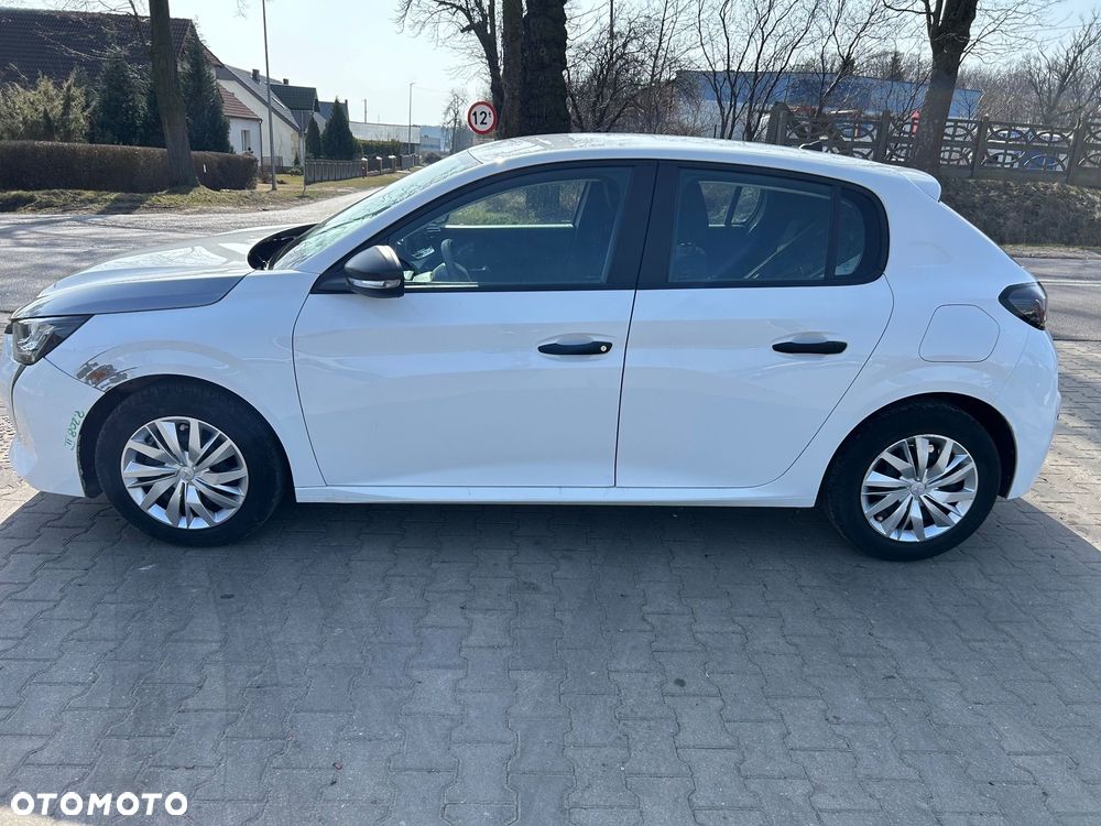 Peugeot 208 - 28
