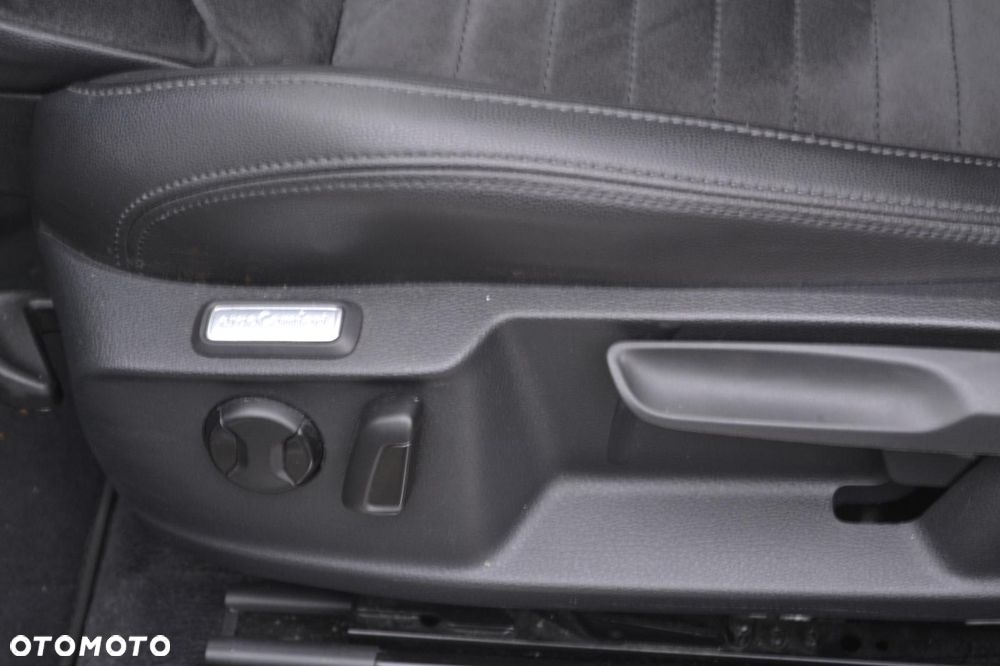Volkswagen Passat 1.8 TSI BMT Comfortline DSG - 9
