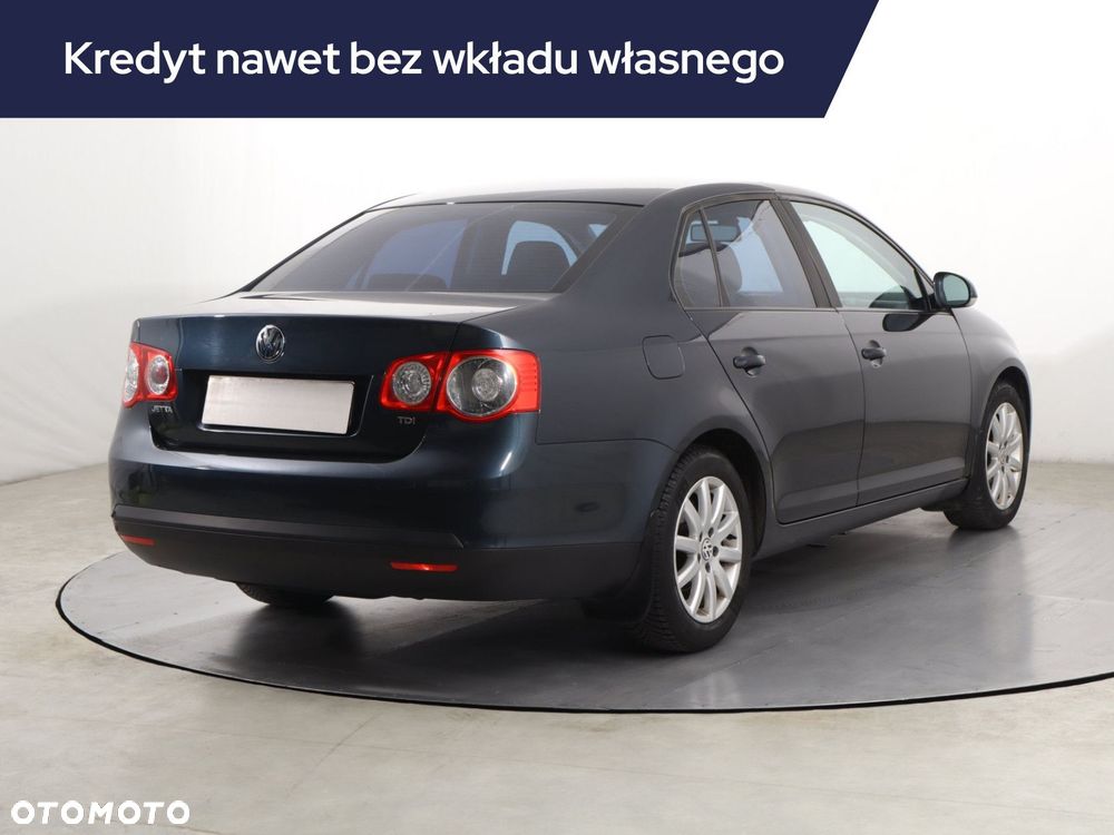 Volkswagen Jetta - 7