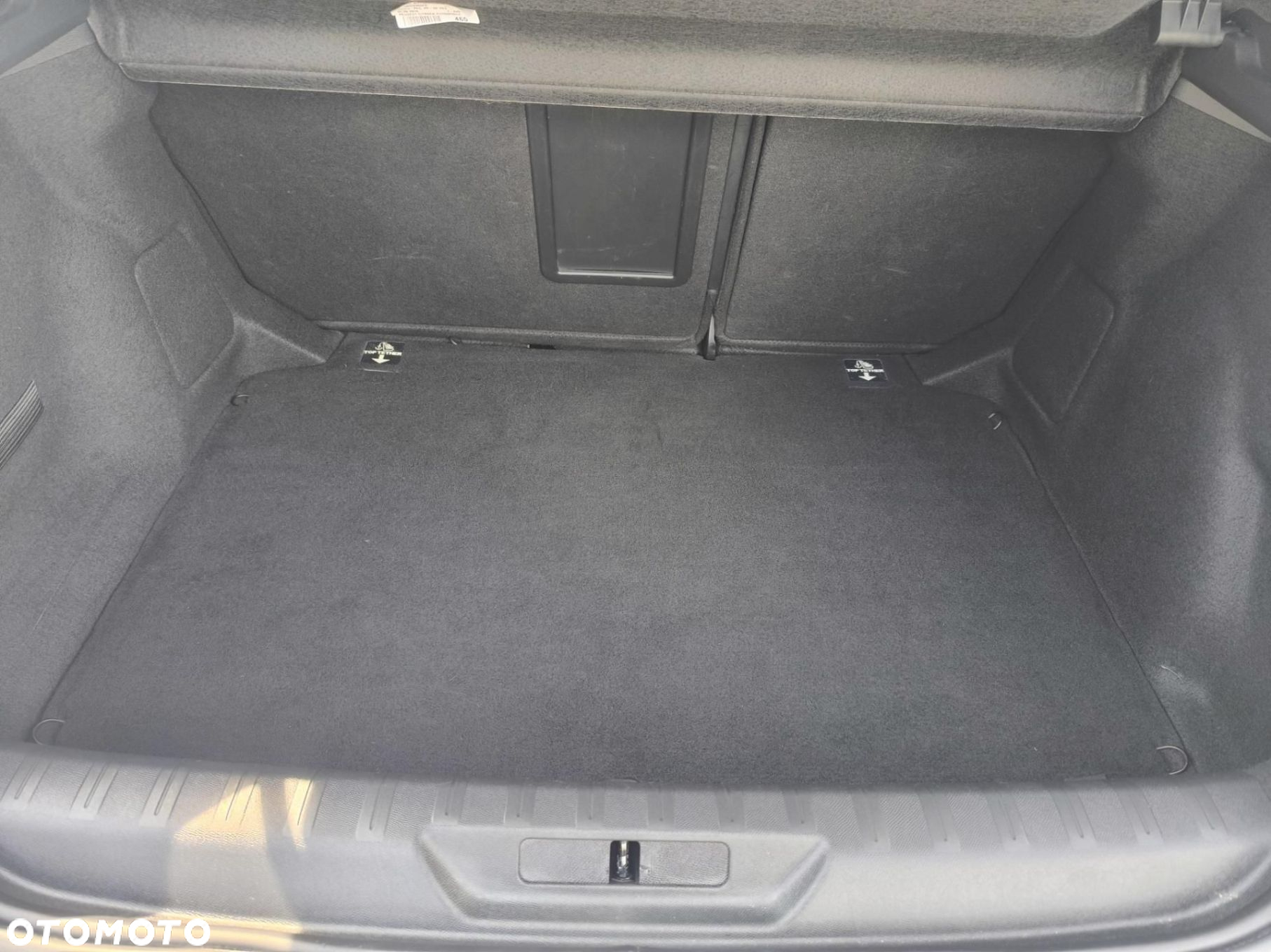 Peugeot 308 1.2 PureTech GPF Allure S&S EAT8 - 31