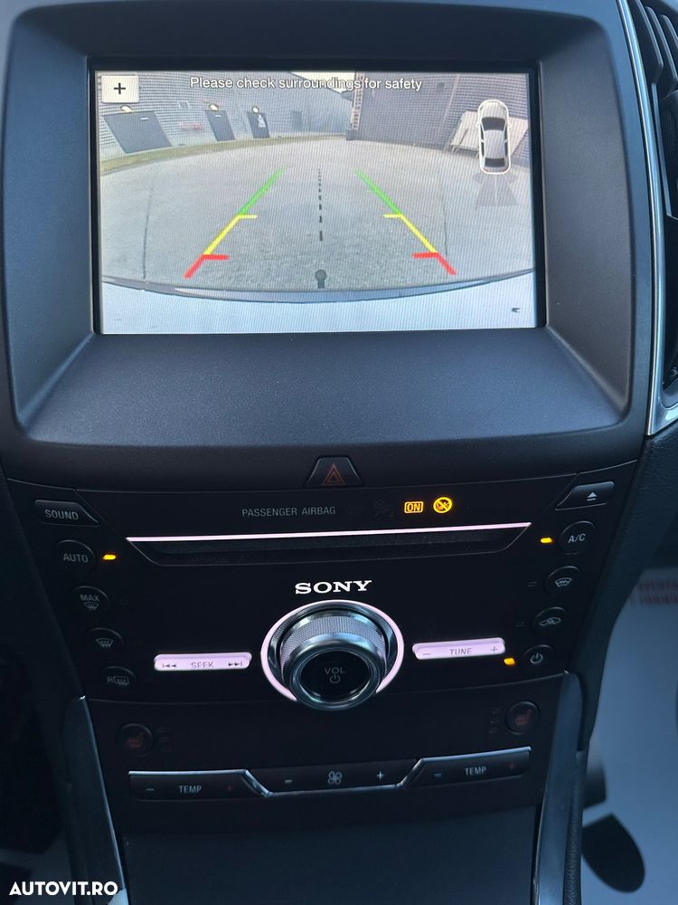 Ford Galaxy 2.0 TDCi Powershift Titanium - 39