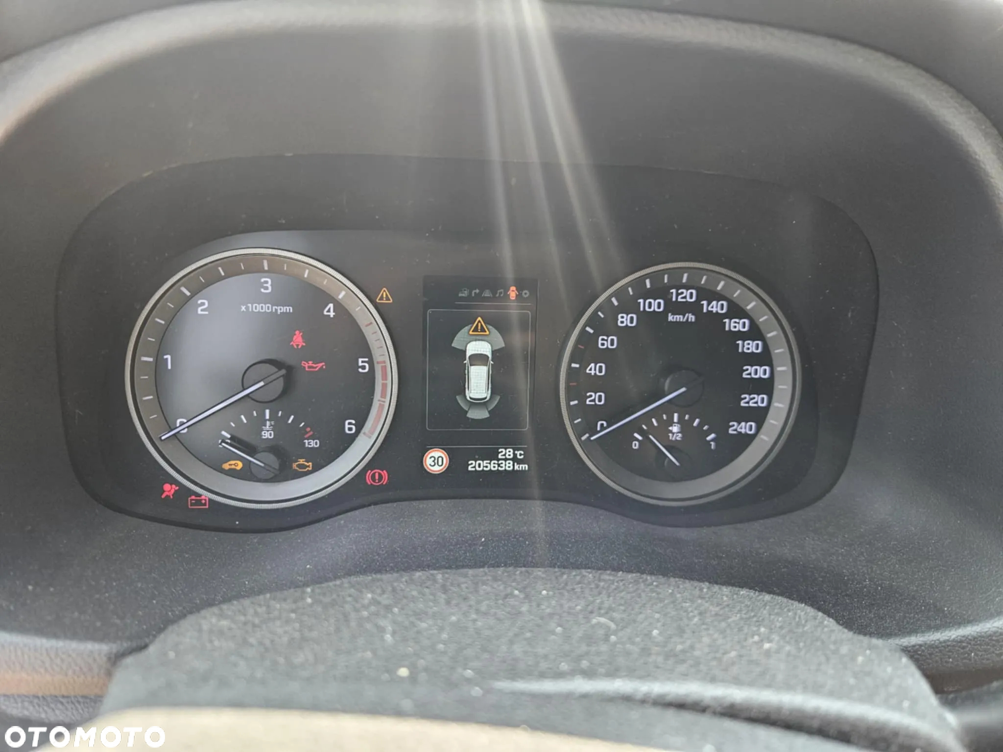 Hyundai Tucson 2.0 CRDI Comfort 4WD - 33