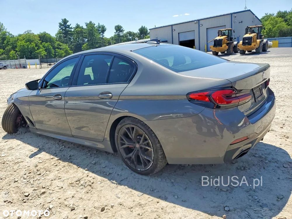 BMW Seria 5 530i xDrive M Sport Edition - 4