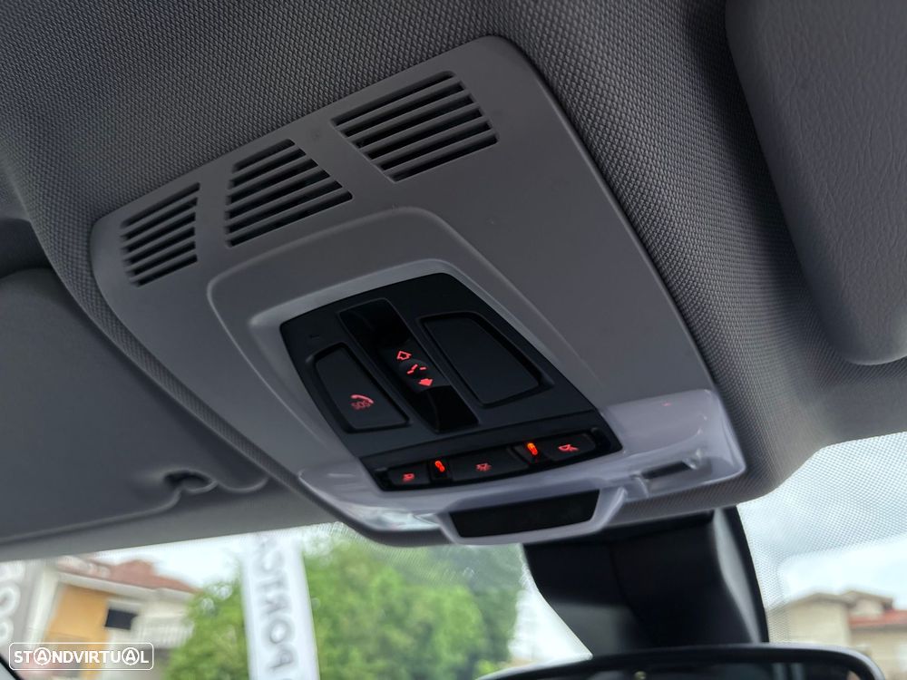 BMW 216 Active Tourer d Line Sport - 43