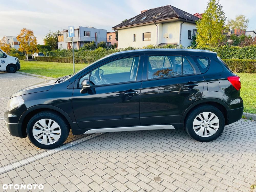 Suzuki SX4 S-Cross 1.6 DDiS 4x4 Comfort - 2