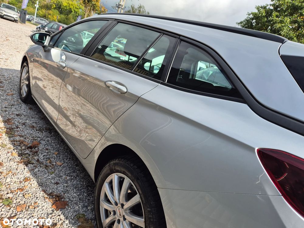 Opel Astra 1.6 D Start/Stop Edition - 22