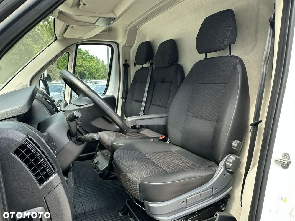 Opel Movano - 16
