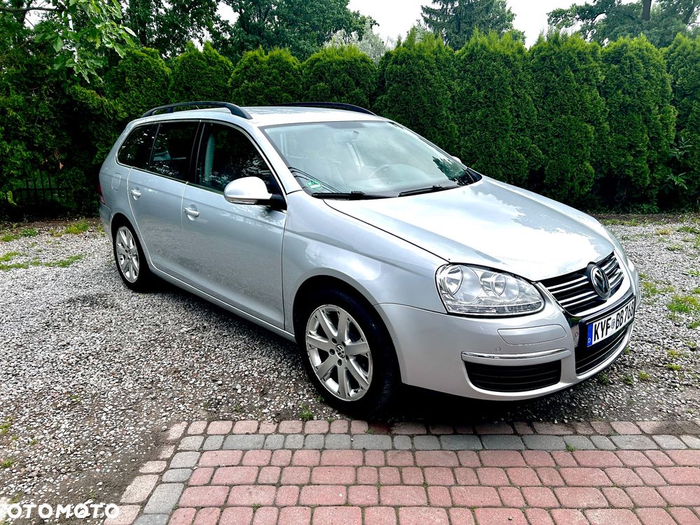 Volkswagen Golf - 4