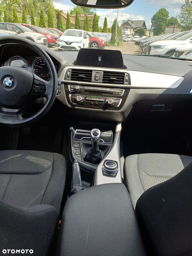 BMW Seria 1 116i Edition Metropolitan - 21