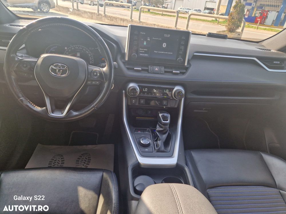 Toyota RAV4 - 12