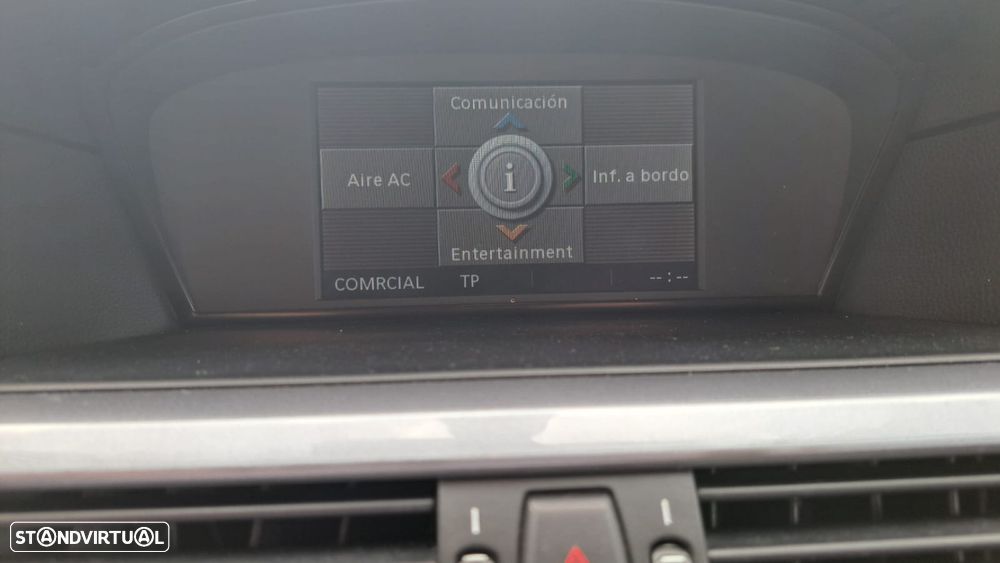 BMW 520 d Executive - 38