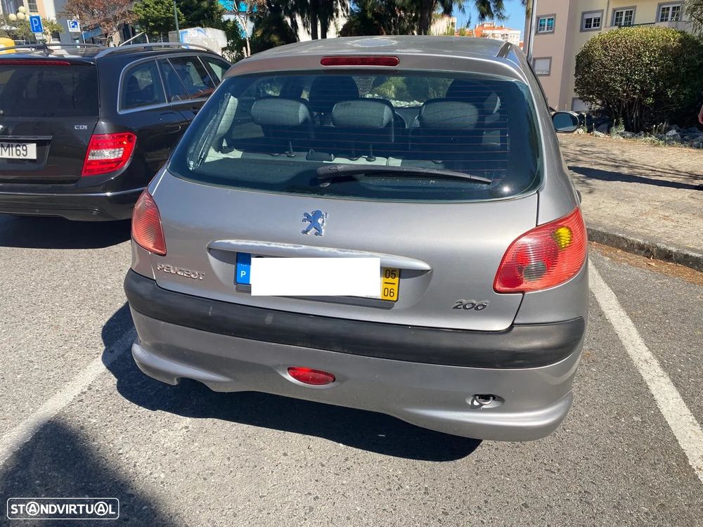 Peugeot 206 1.1 Color Line - 2