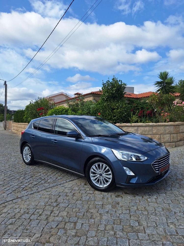 Ford Focus 1.0 EcoBoost Active - 3