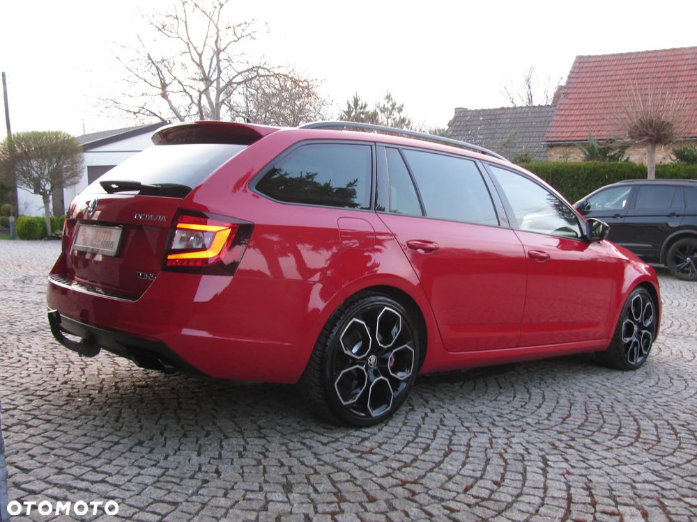 Skoda Octavia 2.0 TSI DSG RS 245 - 7