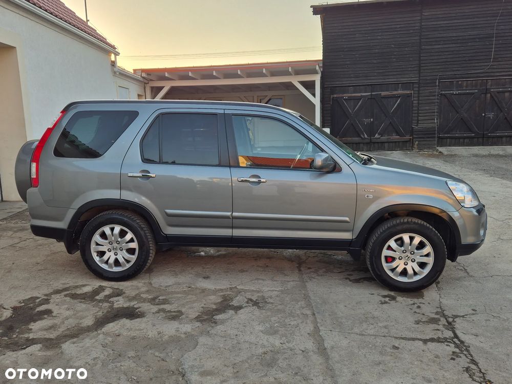 Honda CR-V 2.0i Executive - 19